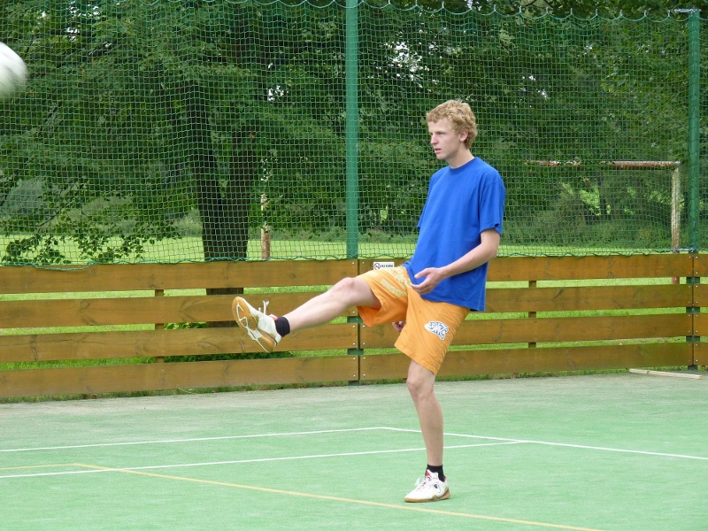 045.JPG